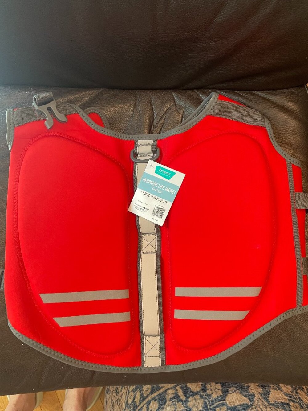 NWT Frisco Dog Life Jacket Size Large (55 to 85 lbs) Red